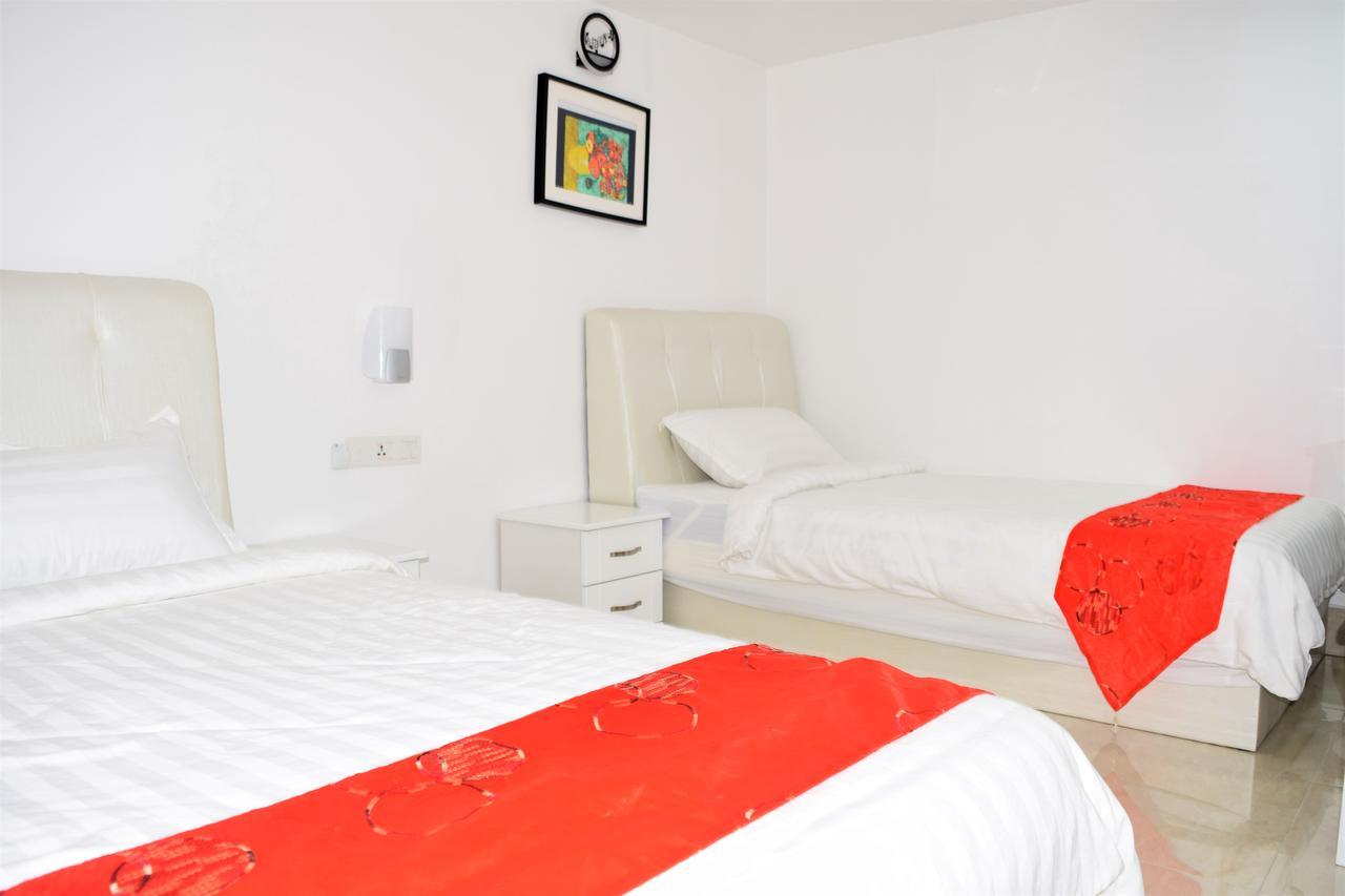 S Rose Hotel Sepang Ngoại thất bức ảnh